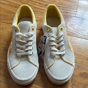 Vans White and Yellow Sneakers